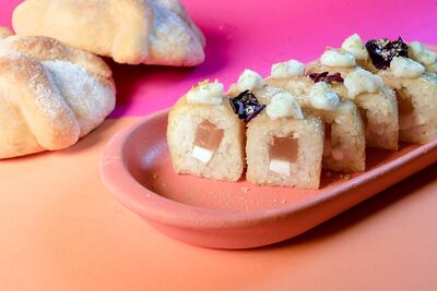 Sushi de pan de muerto, ¿te animas a probarlo?