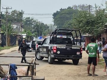Matan a balazos a 4 policías municipales en Tuxtepec, Oaxaca; otro elemento resultó herido de gravedad