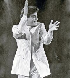 Juan Gabriel deja un amplio legado empresarial