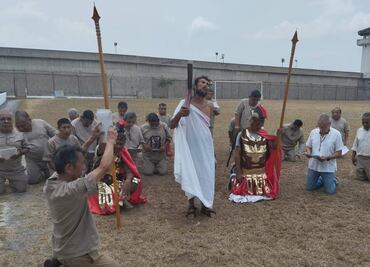 Presos realizan Viacrucis en cárcel de Altamira, Tamaulipas; directora expresa respeto a creencias religiosas
