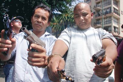 Endurecen penas por portación de arma de fuego