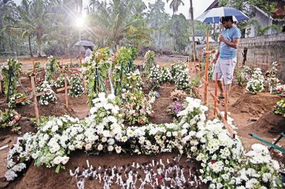 Baja en Sri Lankacifra de muertos y renuncia secretario