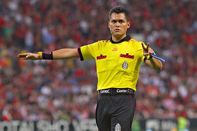 La sanción del árbitro Jorge Antonio Pérez Durán