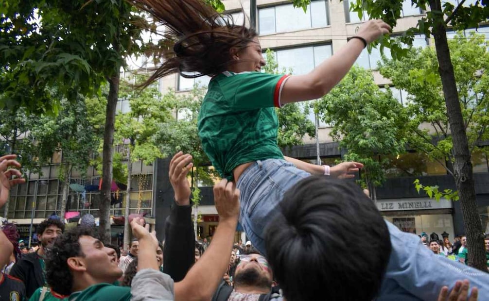 Ambiente mundialista en la CDMX. Foto: Santiago Cadena / EL UNIVERSAL