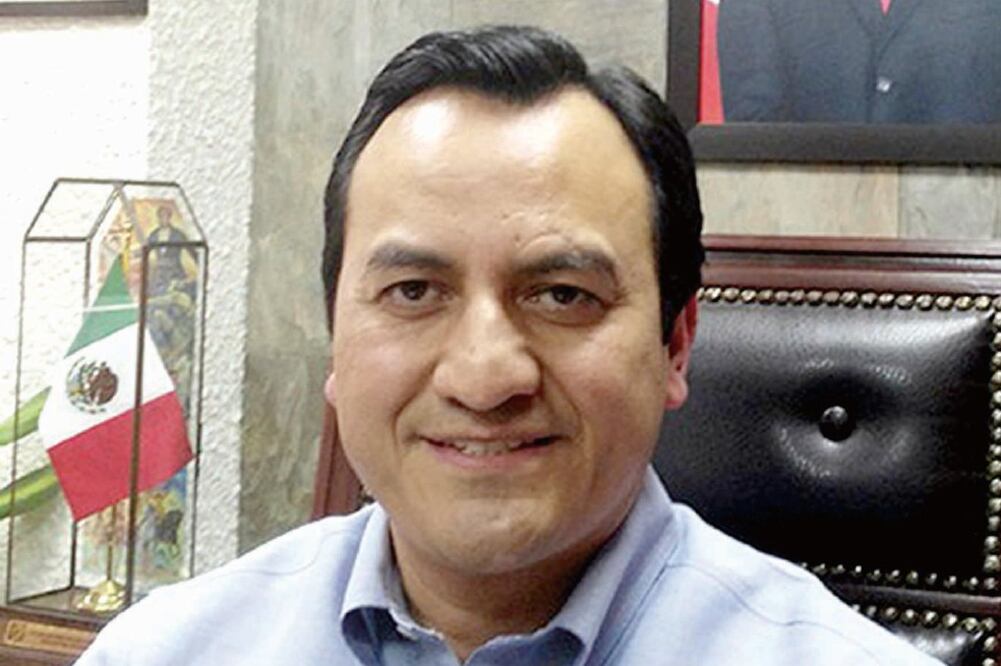 Proceso. Luis Antonio Apaseo Gordillo, ex titular de la Secretaría de la Contraloría General del gobierno de Nayarit, es investigado por desvío de fondos (TOMADA DE FACEBOOK)