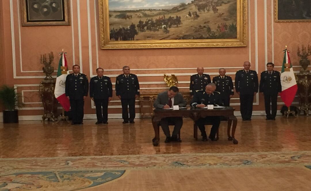 Sedena y Comisión Nacional para el Desarrollo de los Pueblos Indígenas firmaron convenio de colaboración Foto: Archivo/ El Universal