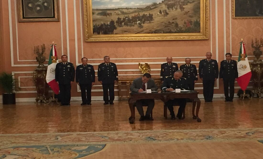 Sedena y Comisión Nacional para el Desarrollo de los Pueblos Indígenas firmaron convenio de colaboración Foto: Archivo/ El Universal