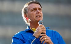 Bolsonaro pide permiso al Supremo para recibir en prisión a asesor de Trump; enviado también se reuniría con hijo del expresidente