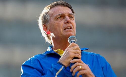 Bolsonaro asks Supreme Court for permission to have shoulder surgery while under house arrest