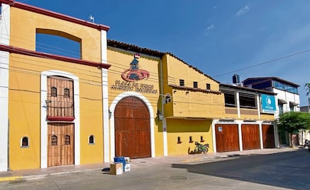 … Y “El Mencho” se armó carnaval con Grupo Firme y Julión Álvarez