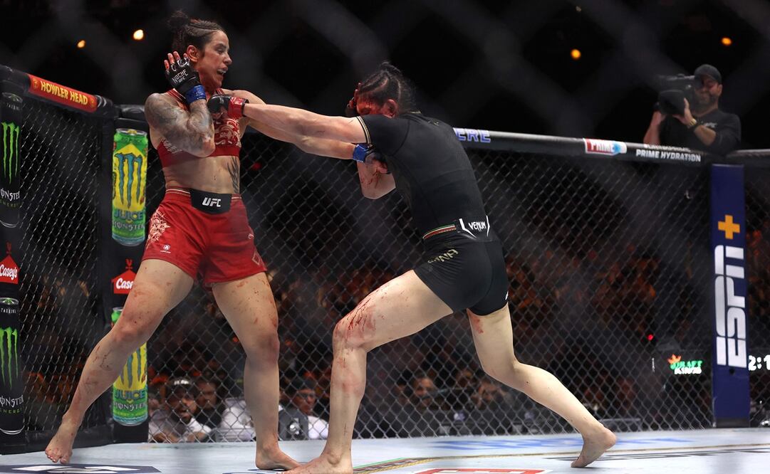 Norma Dumont e Irene Aldana en la noche de la UFC - Foto: AFP