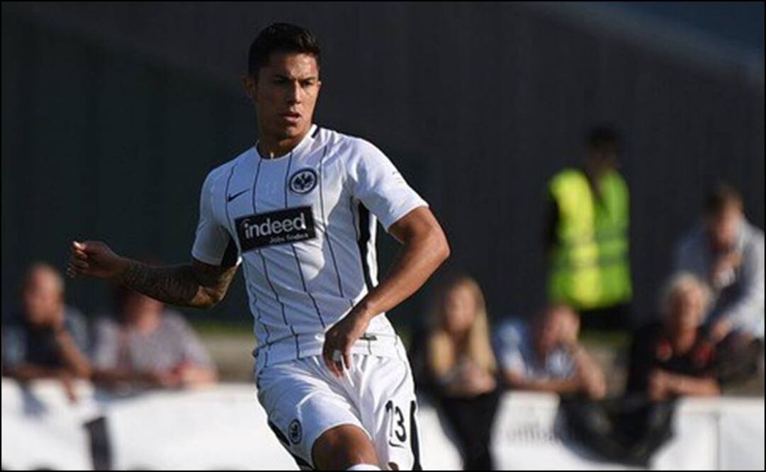 TWITTER. El ex jugador de la Chivas no ha logrado consolidarse en Europa.