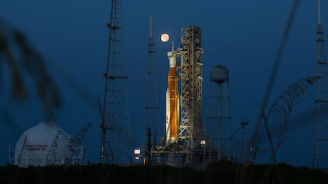 Los claroscuros de la misión lunar Artemisa