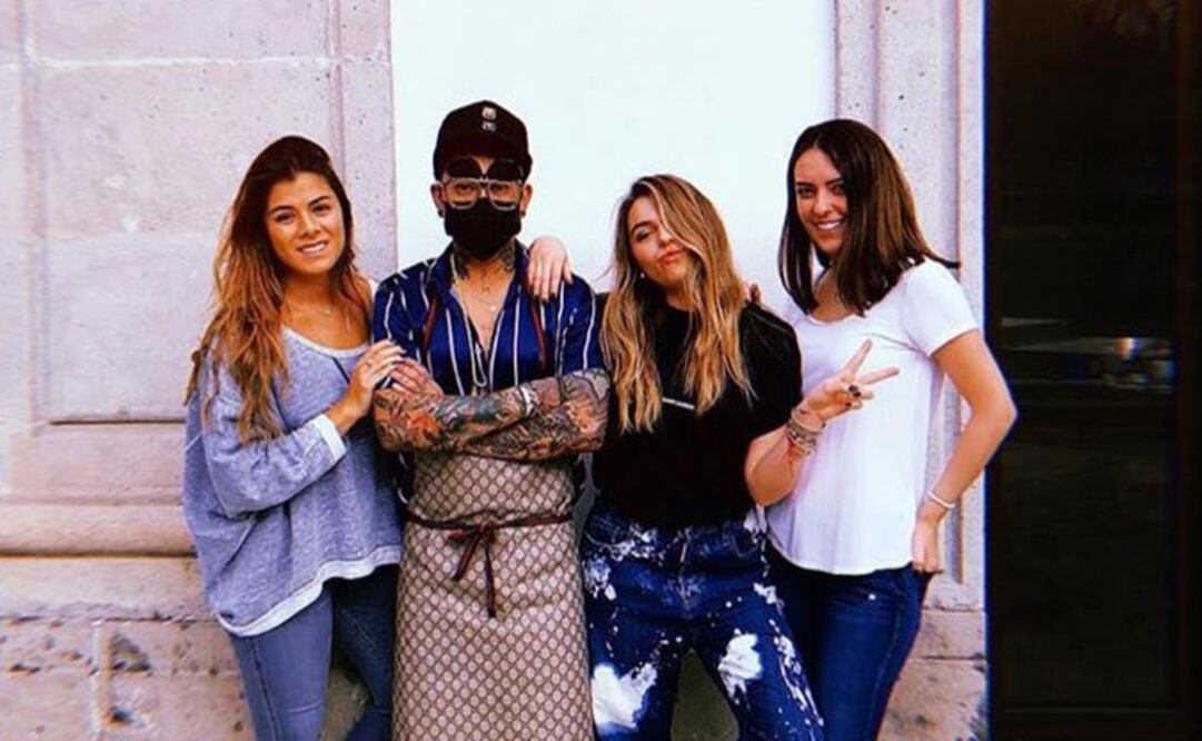 El tatuador compartió imágenes en redes sociales