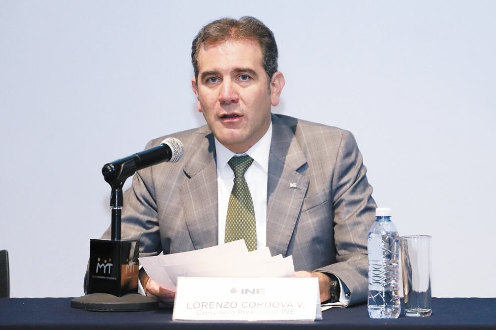 Lorenzo Córdova Vianello, consejero presidente del Instituto Nacional Electoral, dijo que la decisión de devolver dinero corresponde a los partidos. Foto: ARCHIVO. EL UNIVERSAL