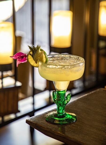 4 cocteles para que te sientas en la playa