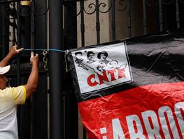 Rosa Icela llama a la CNTE a mantener el diálogo ante anuncio de paro nacional; rechaza manifestaciones “con tintes políticos”