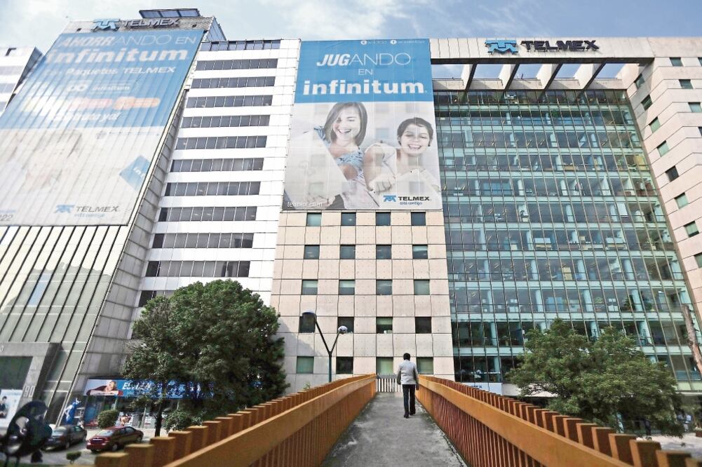 Al segundo trimestre del año, Telmex reportó 9.2 millones de clientes con el servicio de Infinitum, es decir, 4% más que en el mismo periodo de 2016 (ARCHIVO EL UNIVERSAL)