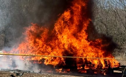 FGR incinera más de dos toneladas de narcóticos en Sinaloa; destruyen cargamentos de cocaína, metanfetamina y marihuana