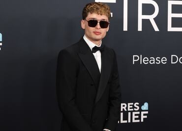 Peso Pluma condena redadas antimigrantes en EU; hace un llamado a la unidad y lucha pacífica