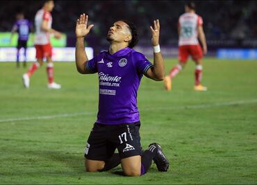 Con público, Mazatlán FC derrota al Necaxa en el Kraken