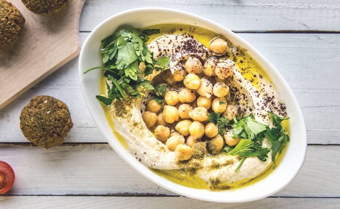 ¿Te gusta el sabor del hummus? ¿Has probado este platillo a base de garbanzos? FOTO: Archivo.