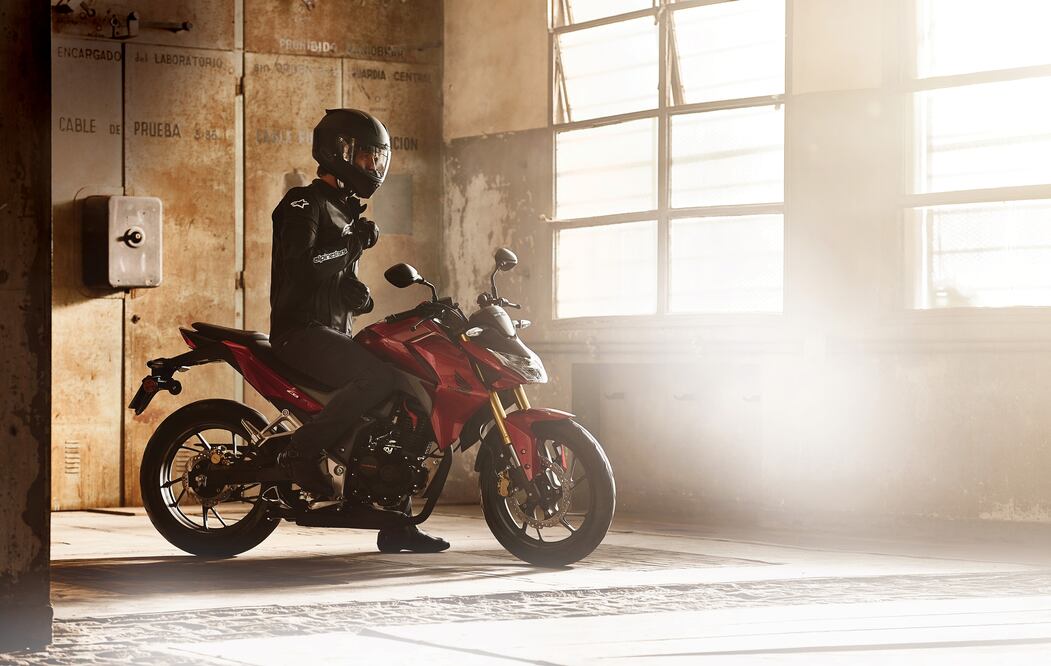 Una naked divertida y precisa