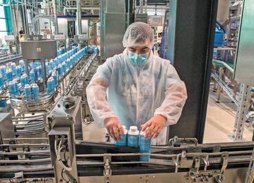 Empresas suben precios por cortes en el suministro