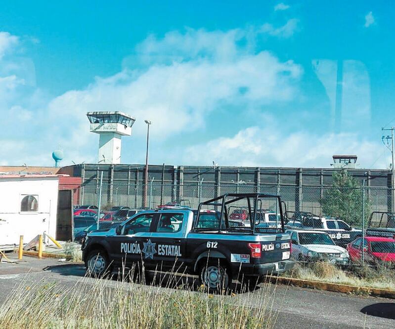 La Policía Estatal mantiene el control dentro y fuera del penal mientras se realizan más revisiones en las instalaciones, señala Seguridad Pública. ESPECIAL
