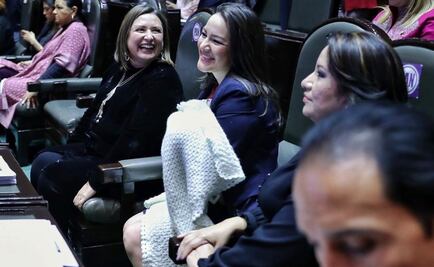 Con bebé en brazos, senadora propone cárcel a quien abandone a hijos