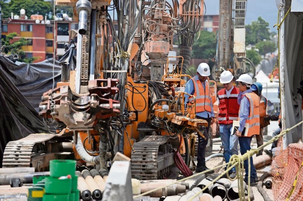 La SCT informó que el dictamen final del peritaje del accidente en Cuernavaca se elaborará considerando todos los aspectos técnicos (Foto: Tony Rivera)