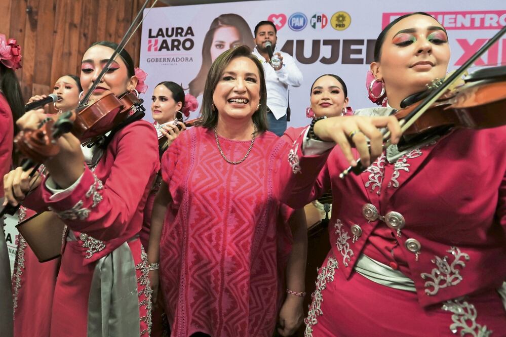 Xóchitl Gálvez aseguró que de ganar las elecciones no permitirá en su gobierno a ningún agresor sexual, deudor alimentario o culpable de violencia contra una mujer. Foto: de Berenice Fregoso. El Universal