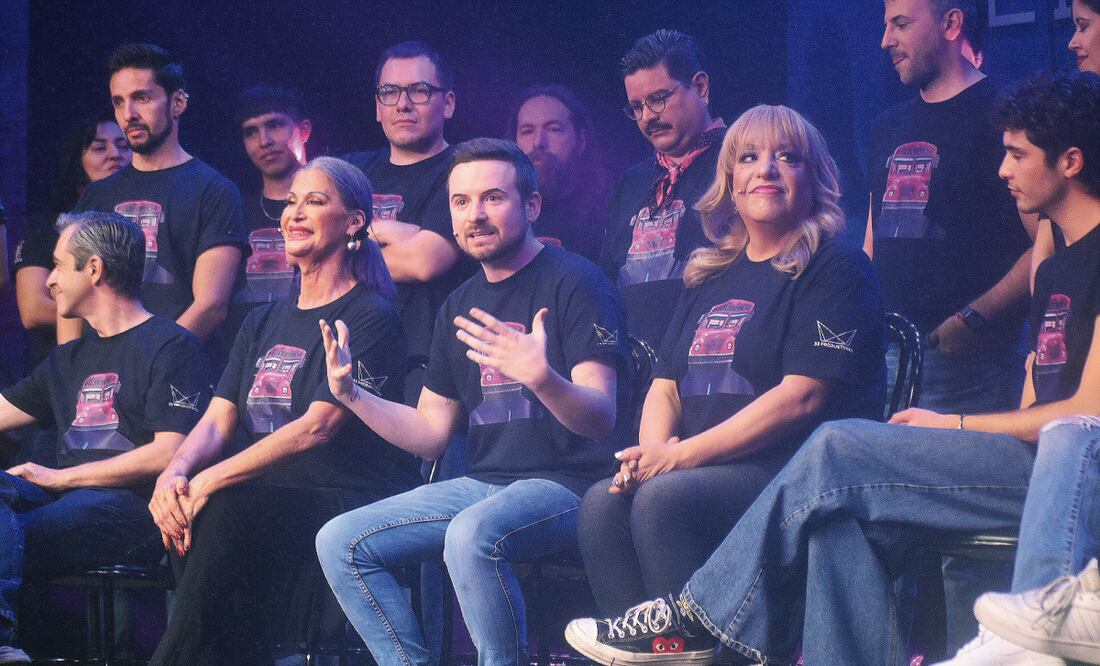 Alejandra Bogue, Jesús Zavala y Roshell Terranova (a la derecha), integrantes del musical, tomaron como objetivo realizar activismo. Foto: de Armando Pereda. El Universal