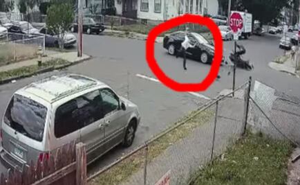 Motociclista sobrevive a terrible accidente de tránsito 