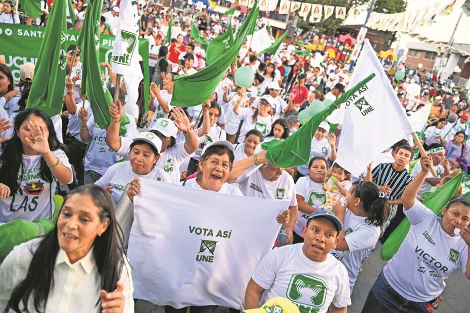 Manto de corrupción envuelve comicios de Guatemala. Foto: Johan Ordonez / AFP