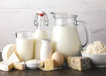 Productores lecheros vigilan que se cumpla prohibición de 'plastiquesos'