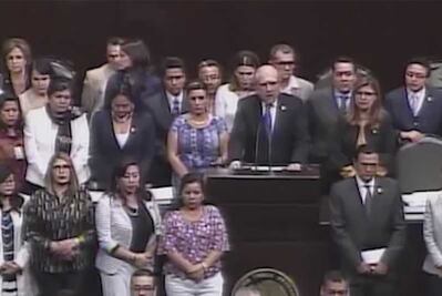 Diputados condenan asesinato de hija de diputada de Morena