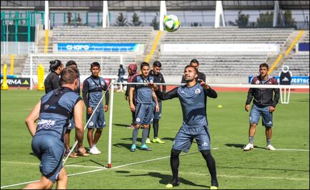 El primer paso hacia la salvación para Lobos