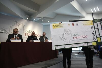Presentan boletos para eventos del Papa