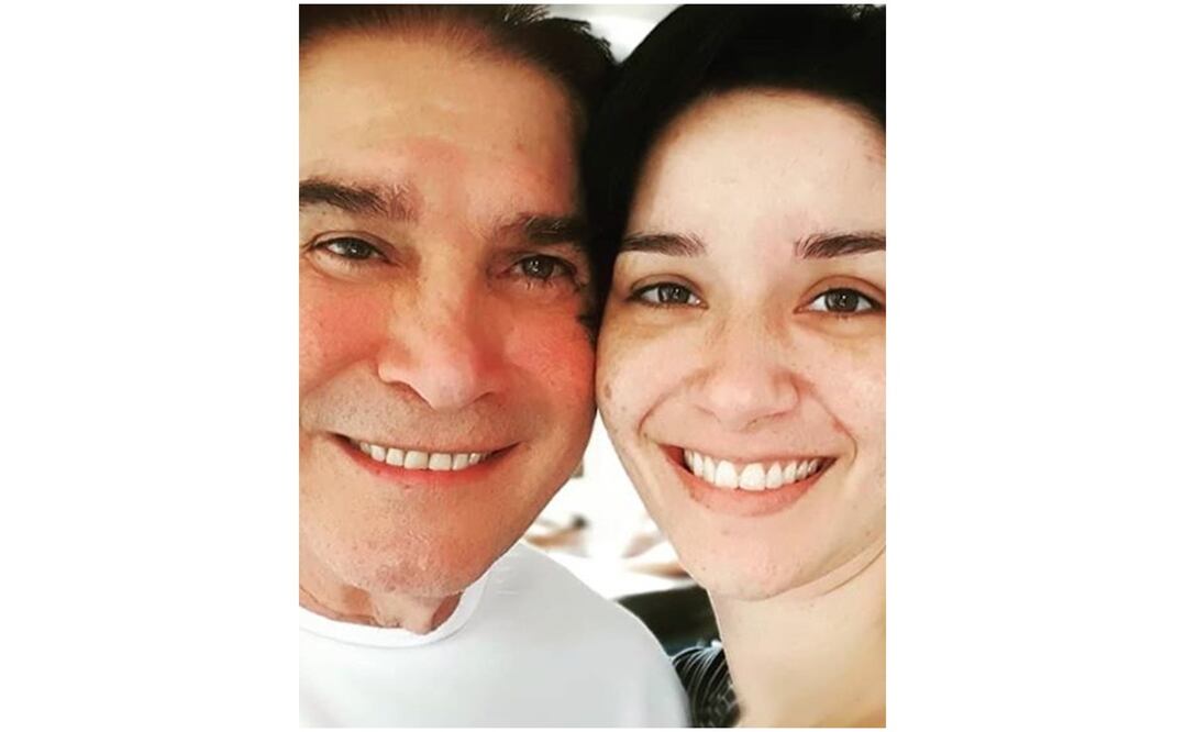 Daniel Alvarado y su hija, la también actriz Daniela Alvarado. Foto: Instagram