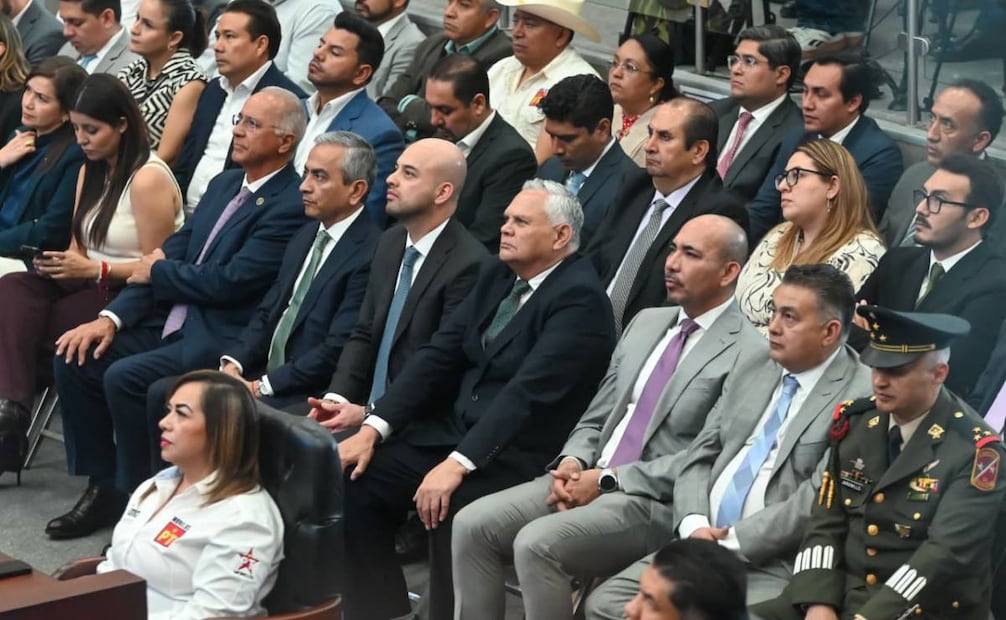 En primer informe de gobierno, gobernadora de Morelos afirma que recibió el estado con "rezagos".
Foto: Especial.
