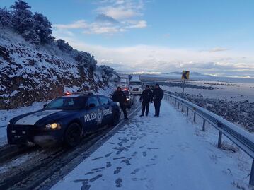 Cierran tramo carretero entre Sonora y Chihuahua por nevada