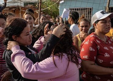 ICE enviaría nombre y dirección de migrantes indocumentados para cotejarlos con bases de contribuyentes, reporta The Washington Post