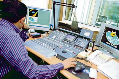 Migración AM a FM genera incertidumbre, acusa CIRT