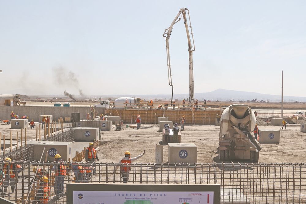 Se estima que una vez que el Aeropuerto Felipe Ángeles esté en operación, la nueva autopista en el Estado de México tendrá un aforo vehicular de poco más de 7 mil 50 autos diarios. Foto: Archivo. EL UNIVERSAL