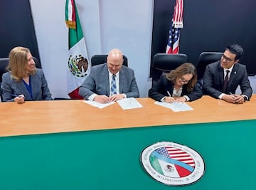Firman México y EU acuerdo sobre aguas residuales