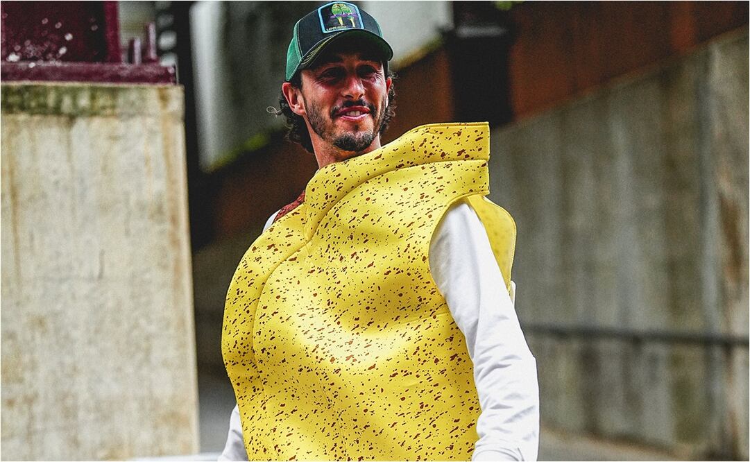 Garrett Stubbs disfrazado de taco llegando al juego 3 / Foto: Phillies 