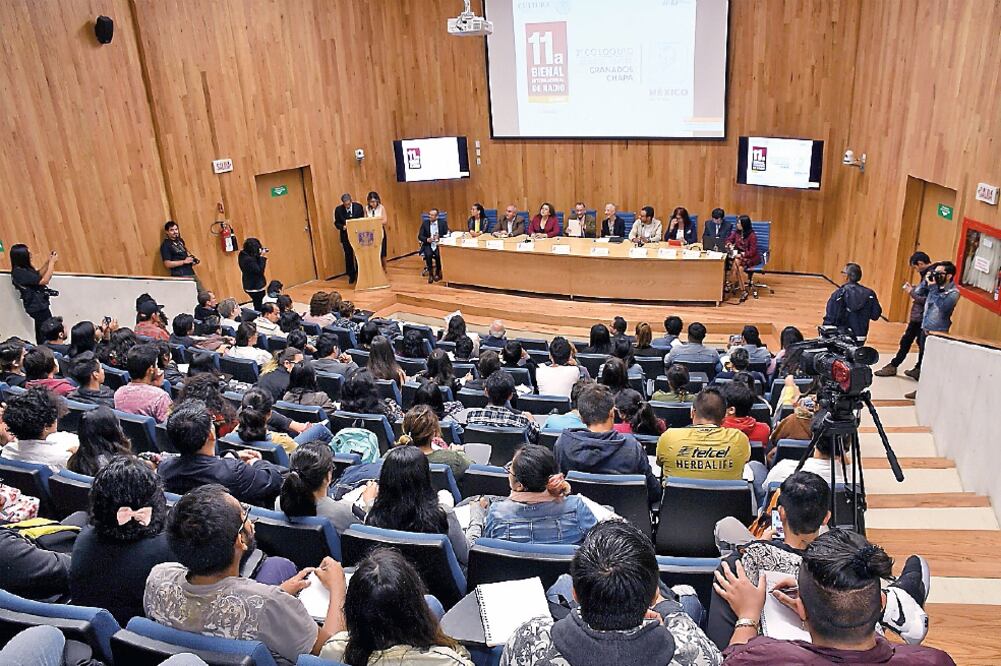 En la Undécima Bienal de Radio, analizaron el impacto de no contar con lineamientos que protejan derechos de las audiencias. (CORTESÍA)