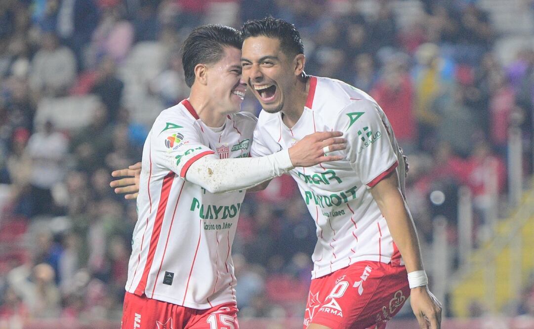 Ricardo Monreal festeja como CR7 en la casa de Messi / Foto: Imago7