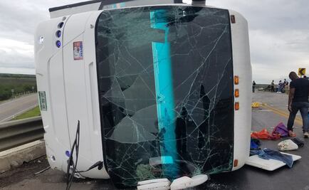 Vuelca autobús que transportaba a migrantes en Tamaulipas; hay 25 heridos